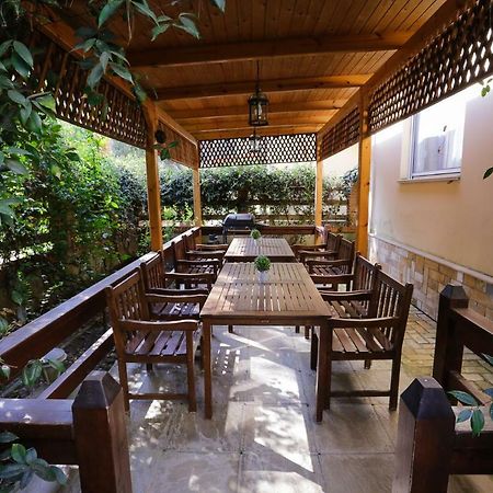 Pine-Tree Apt W/ Private Garden 50 M From The Sea Golem  Exterior photo