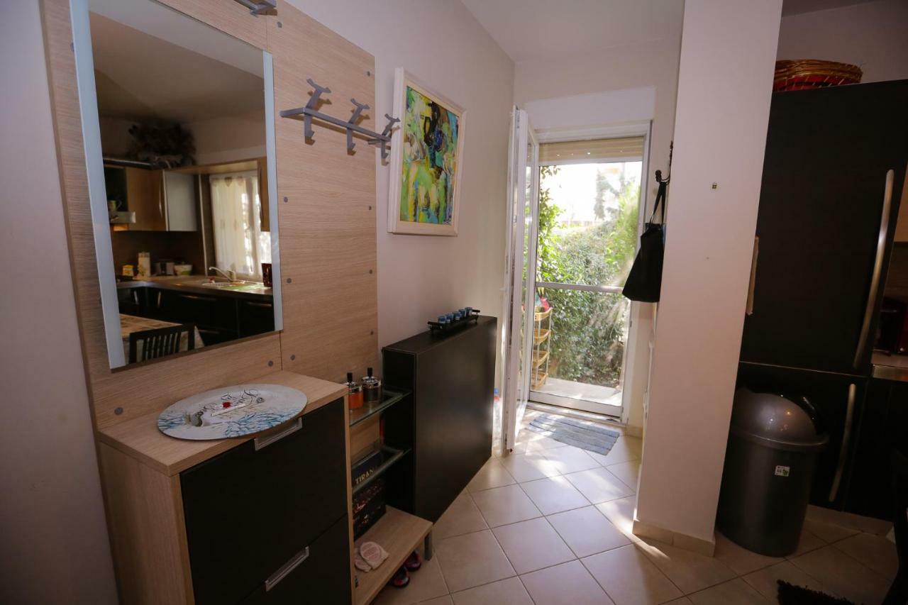 Pine-Tree Apt W/ Private Garden 50 M From The Sea Golem  Exterior photo